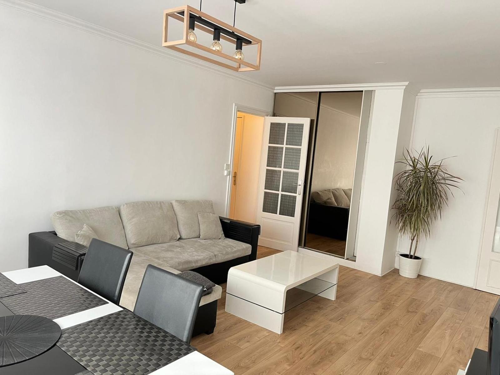 Elegant 3 Pieces Proche Paris La Defense Apartment Bezons Exterior photo